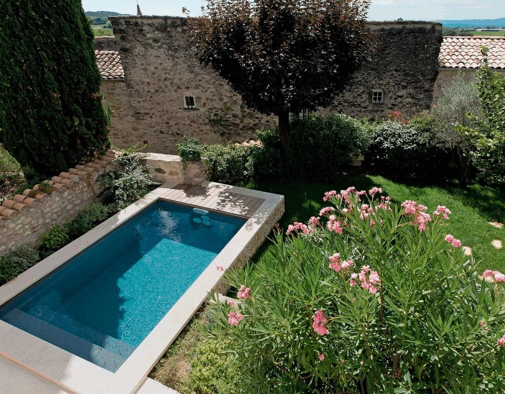 piscine-desjoyaux-piscine-fuoriterra